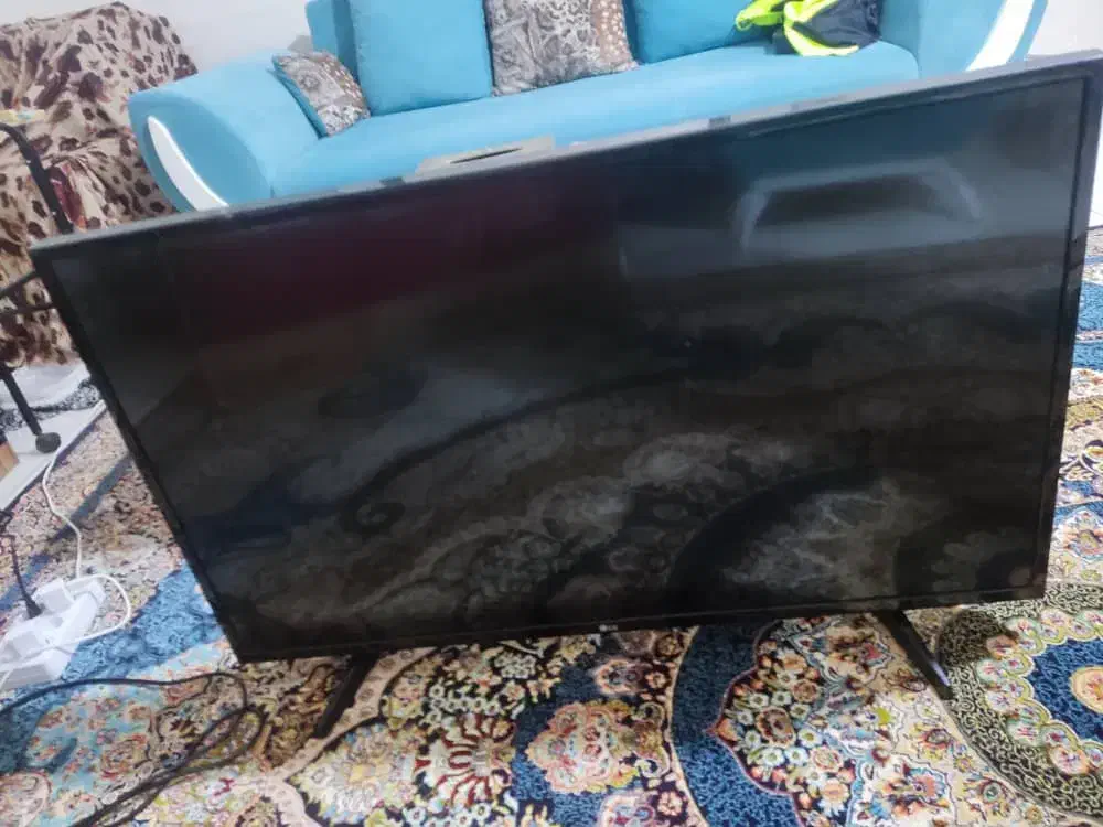 تلوزیون ۴۳ ال جی|تلویزیون و پروژکتور|کرج, بنیاد|دیوار