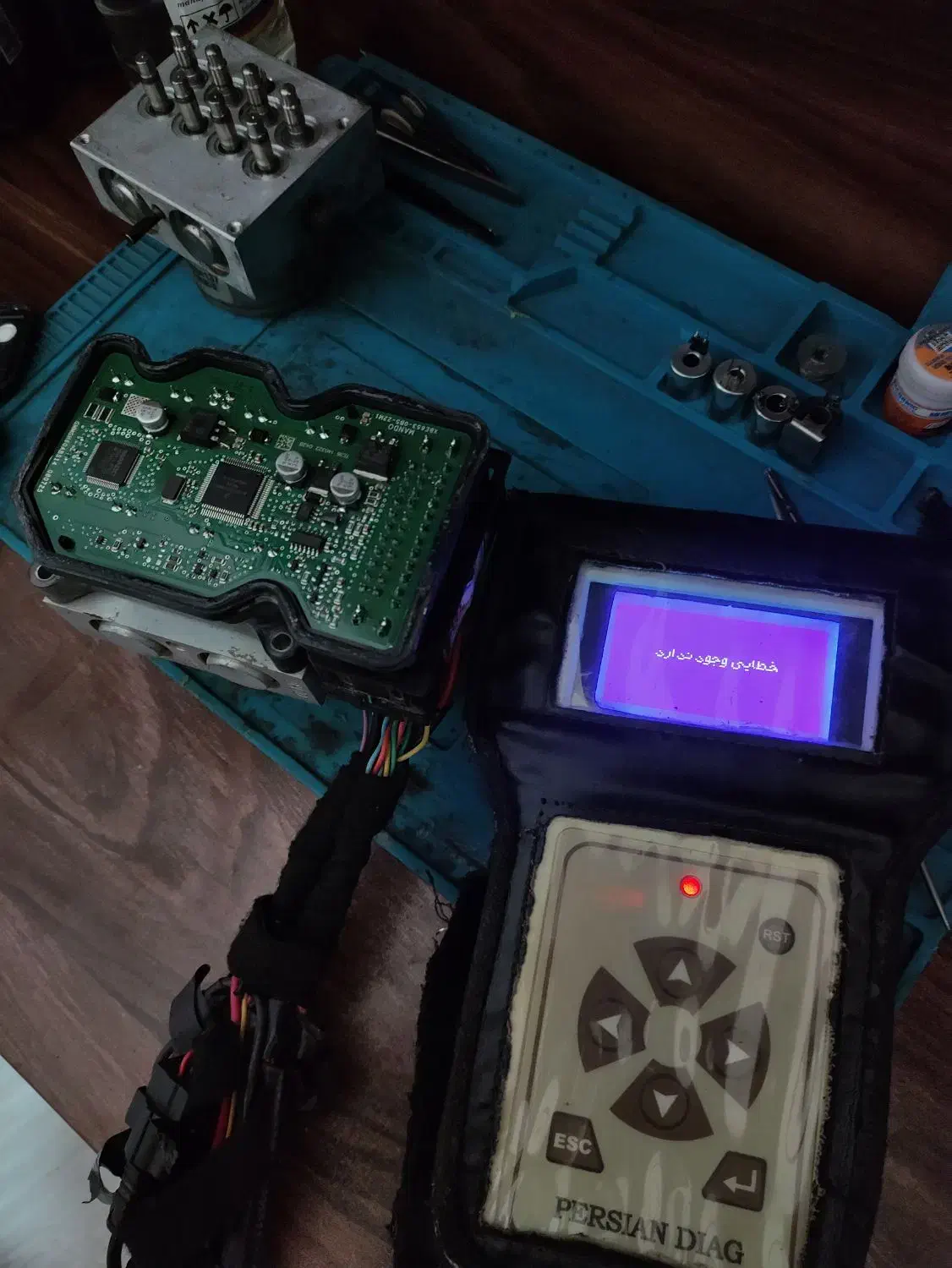 خدمات برق الکترونیک ترمز ABSسوکت و تبدیل ای بی اس|قطعات یدکی و لوازم جانبی|رباط‌کریم, نصیرشهر|دیوار