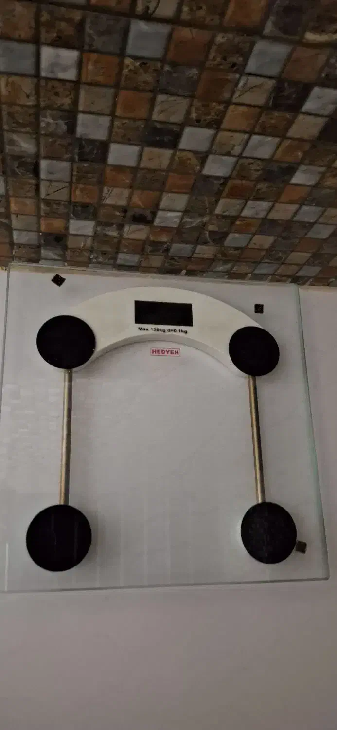ترازو وزن کشی تا ۱۵۰ کیلو|فروشگاه و مغازه|بروجرد, |دیوار