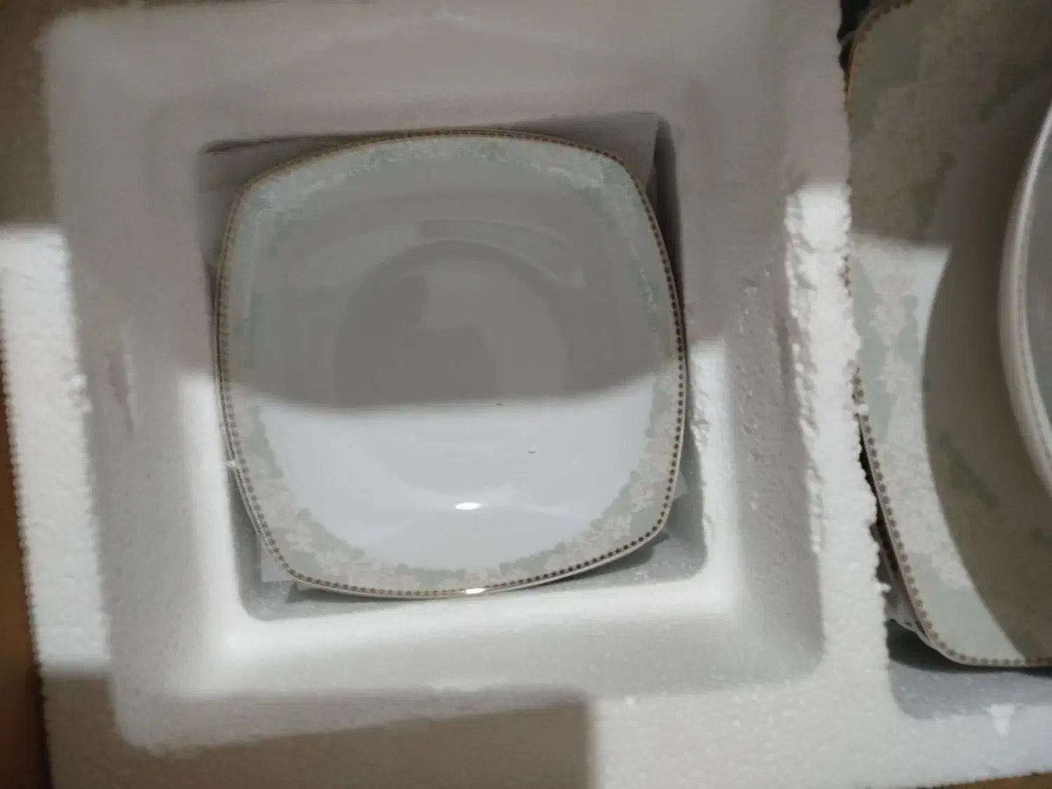 ظروف غذا خوری آکبند|ظروف سرو و پذیرایی|بانه, |دیوار