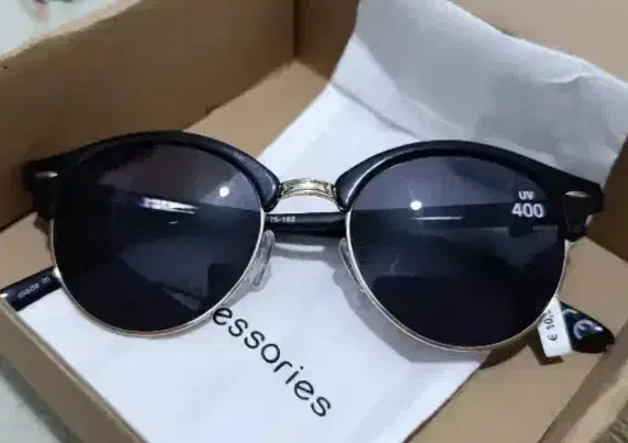 عینک آفتابی مناسب استفاده ی روزانه Uv400|بدلیجات|مشهد, جاهد شهر|دیوار