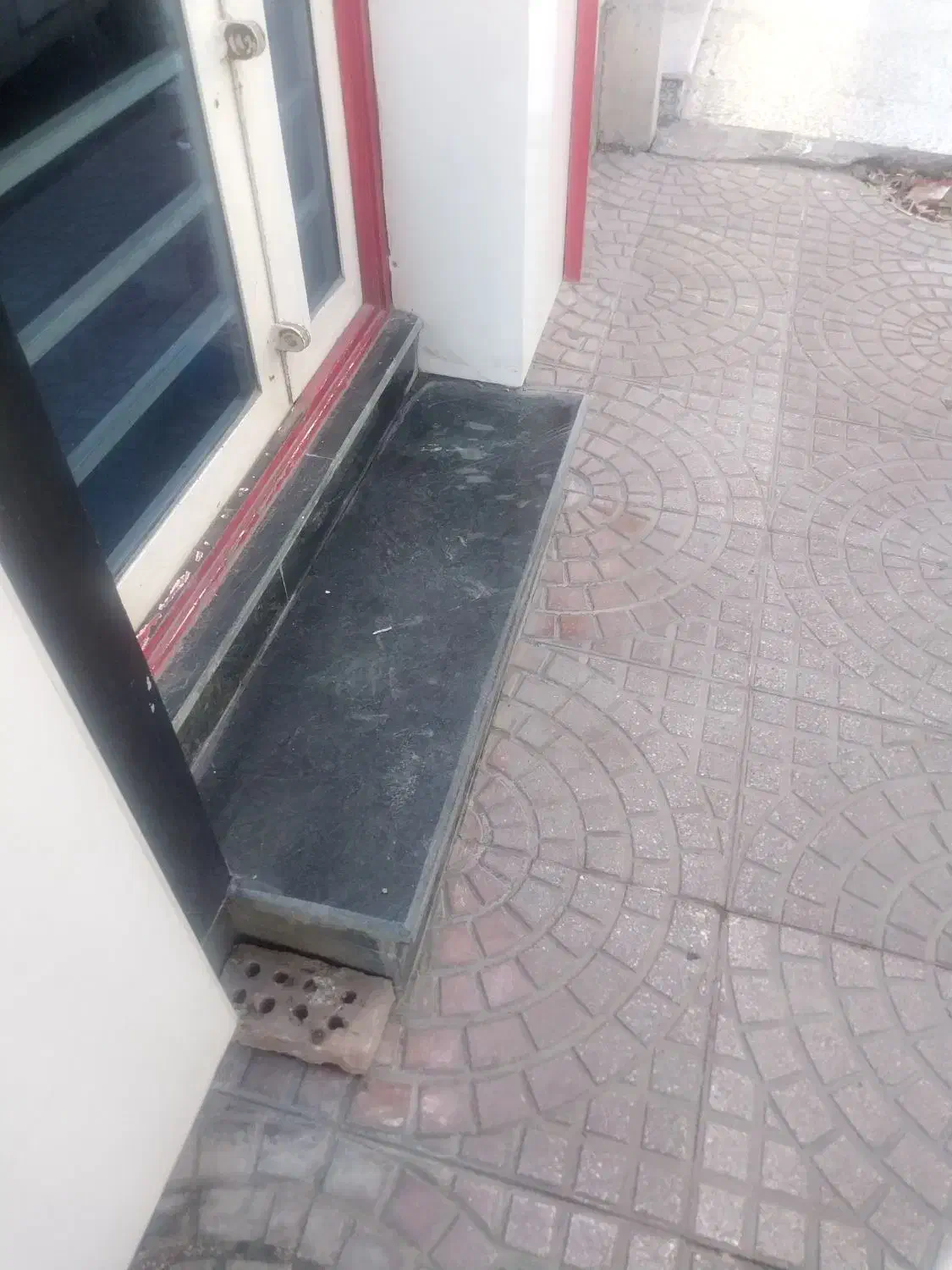 سنگ گرانیت و کف و موزاییک و پنجره آلومینیوم|مصالح و تجهیزات ساختمان|مینودشت, |دیوار