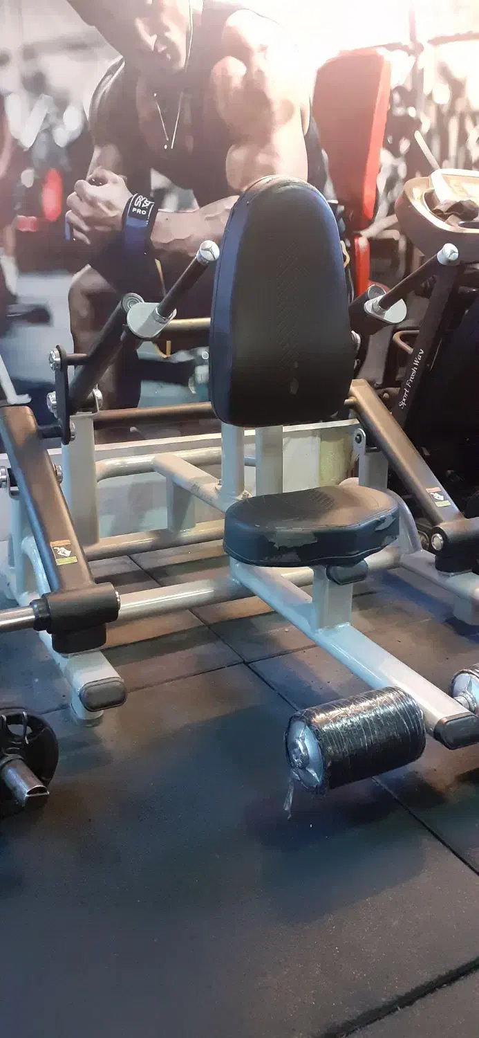 تعدادی وسایل باشگاهی به فروش میرسد|تجهیزات ورزشی|اردبیل, |دیوار