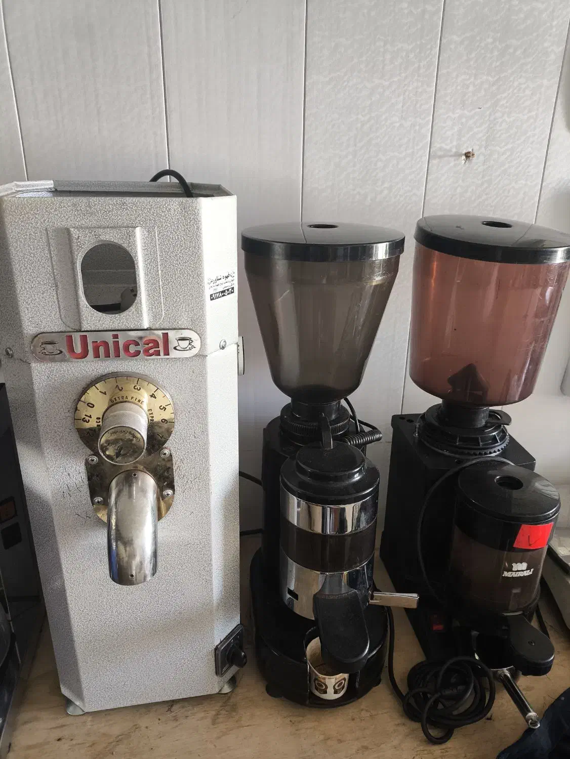 آسیاب قهوه فله زن و شات زن|کافی‌شاپ و رستوران|صدرا-فارس, فاز ۱|دیوار