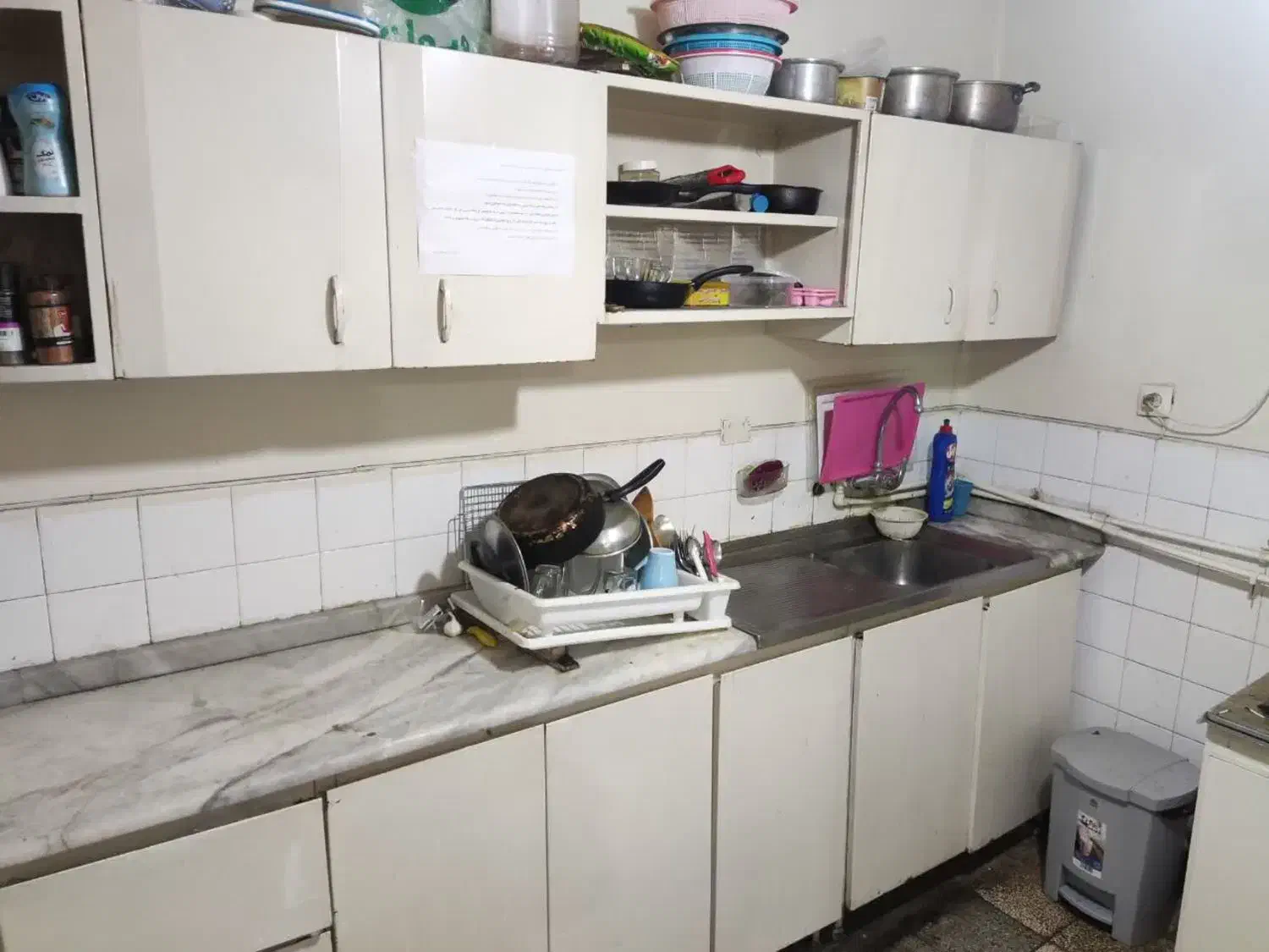 خوابگاه ((پسرانه)) دانشجویی کارمندی|اجارهٔ آپارتمان|تهران, فلسطین (میدان انقلاب)|دیوار