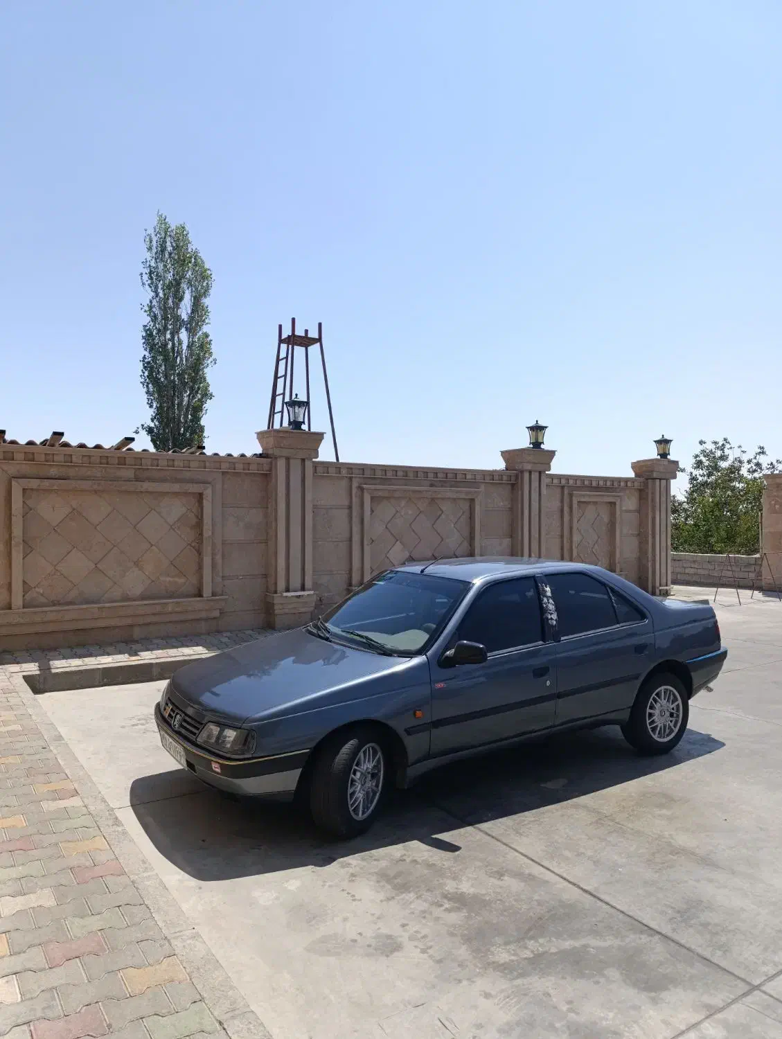 پژو 405 مدل 93|خودرو سواری و وانت|چهاربرج, |دیوار