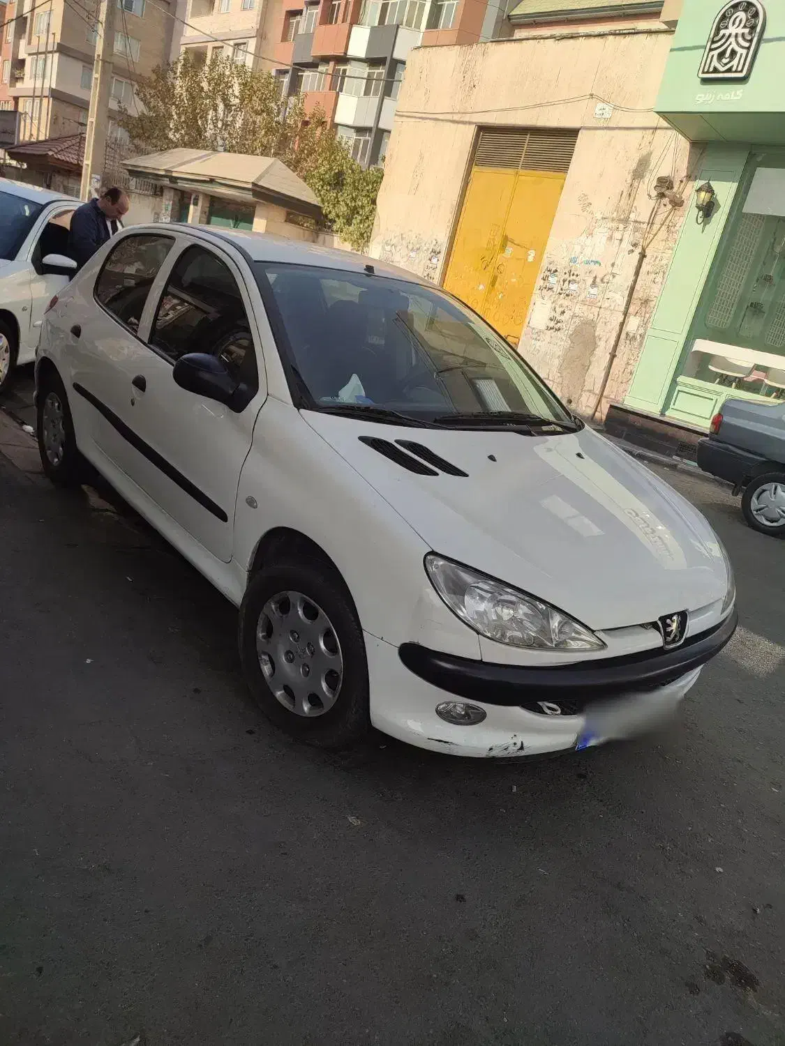 206 مدل ۹۸ کم کارکرد|خودرو سواری و وانت|کرج, گلشهر|دیوار