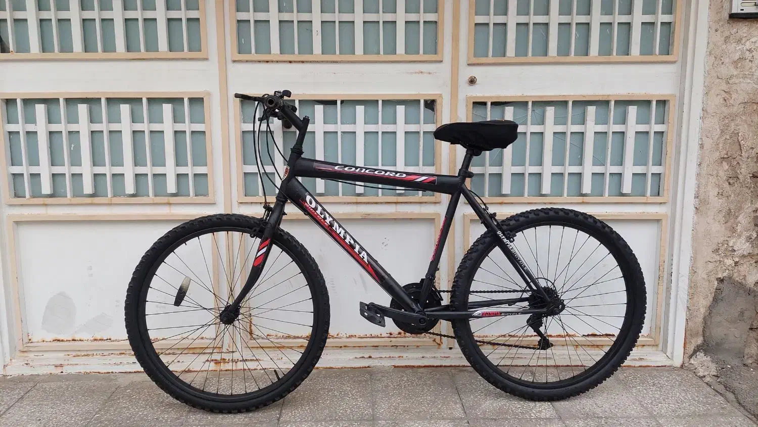 دوچرخه ۲۶ و ۲۰|دوچرخه، اسکیت، اسکوتر|قم, قلعه کامکار|دیوار