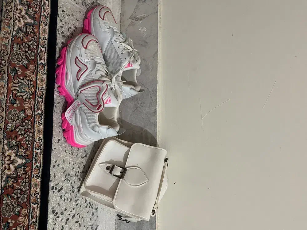 کیف و کفش نو|کیف، کفش، کمربند|ساوه, |دیوار