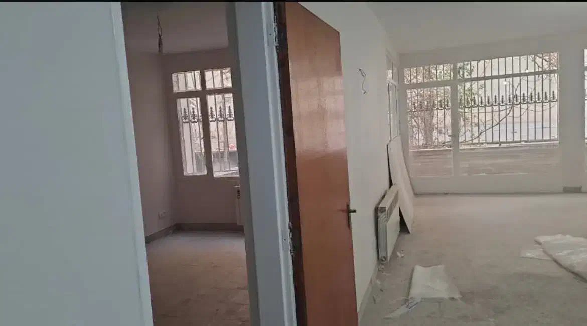 182متر آپارتمان تک واحدی نیاوران