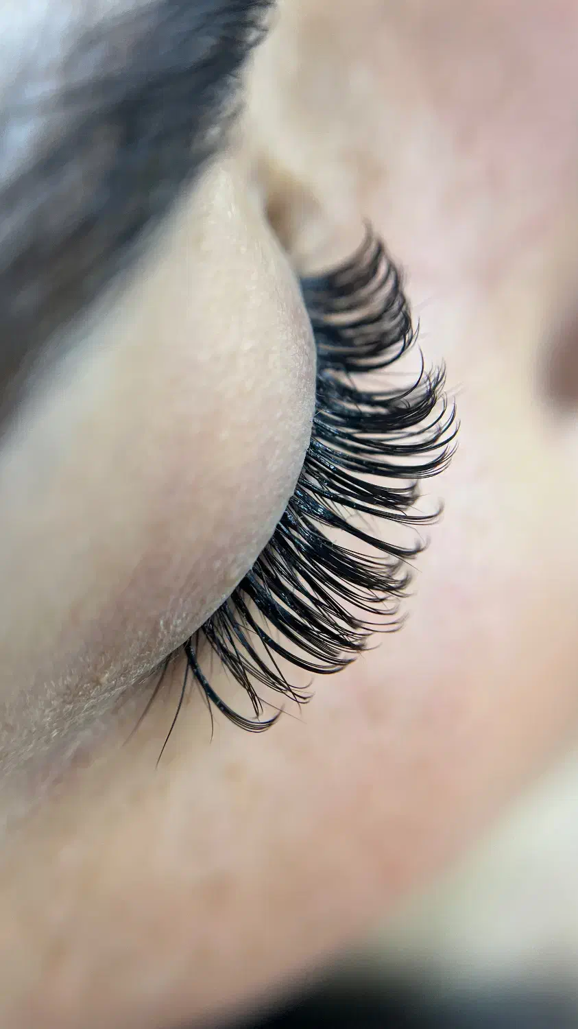 اکستنشن مژه|خدمات آرایشگری و زیبایی|رشت, فرزانه|دیوار