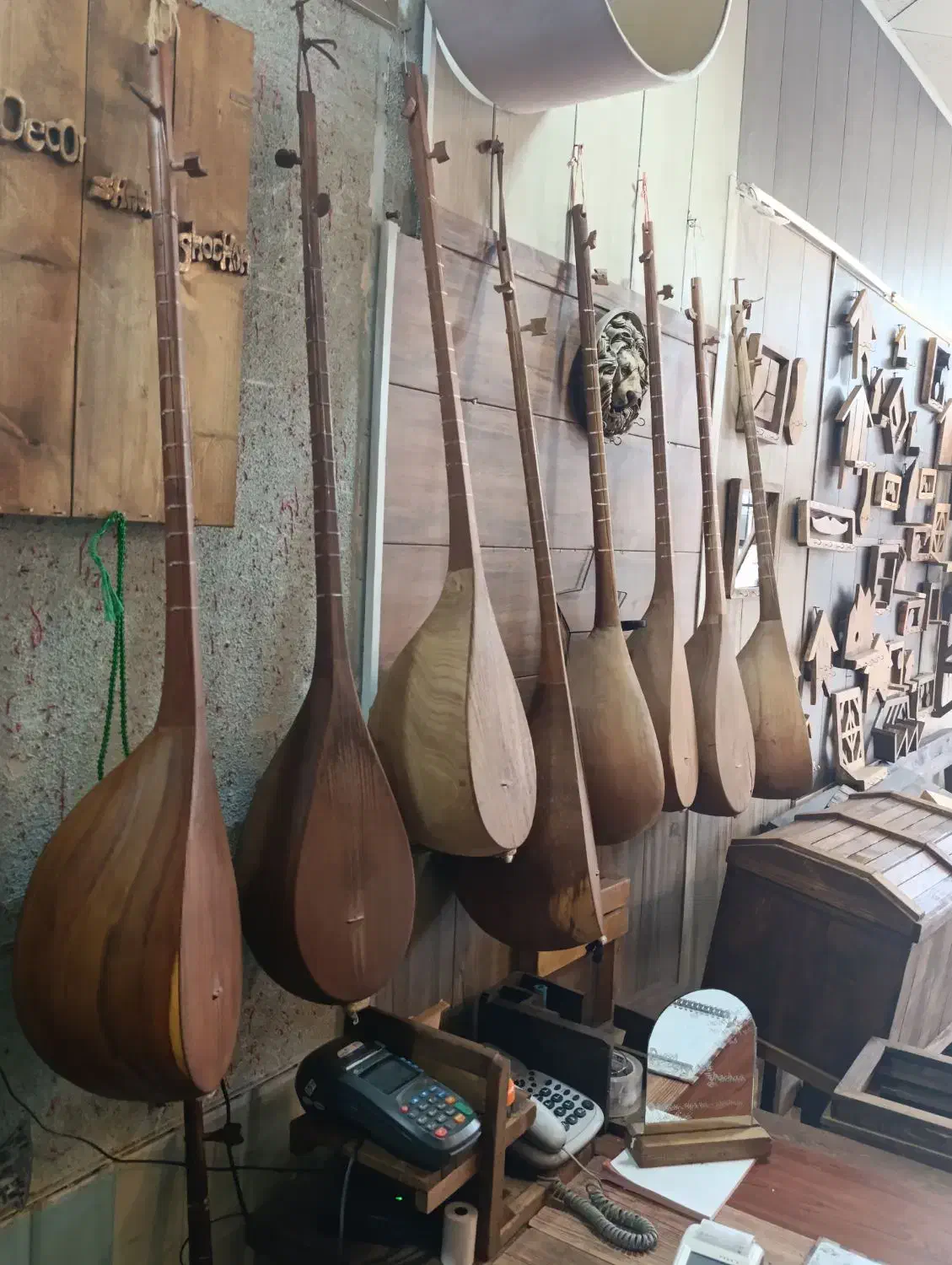 دوتار خراسان قوچان|سازهای سنتی|قوچان, |دیوار