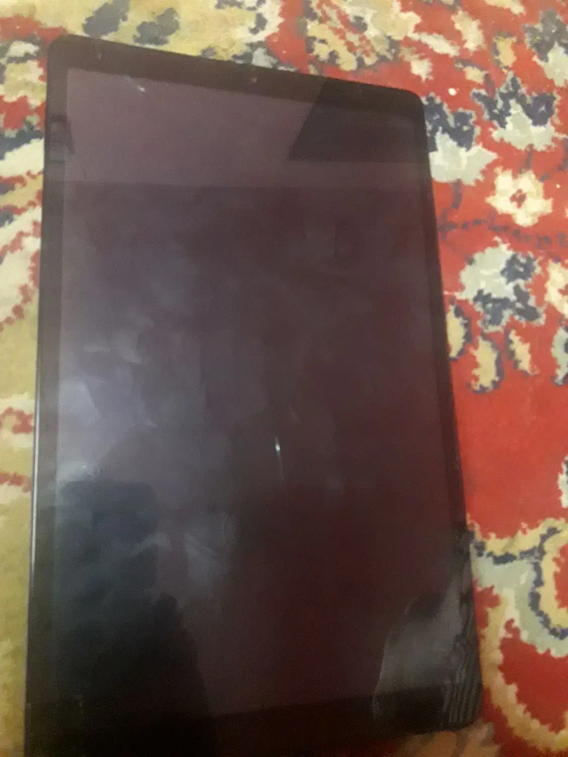 سلام یک عدد تیلت بفزوش میرسد قیمت یه تومان|تبلت|بوشهر, |دیوار