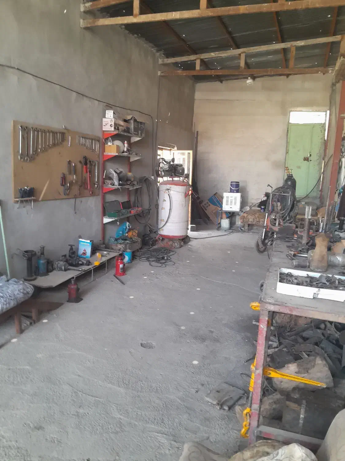 جوشکاری واهنگری ماشین سنگین|خدمات پیشه و مهارت|اسلامآباد غرب, |دیوار