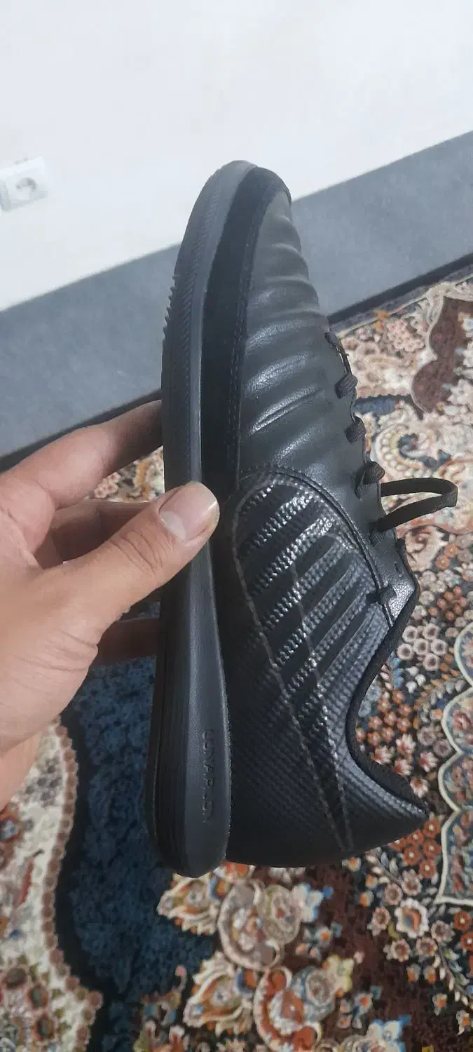 کتونی فوتسال|کیف، کفش، کمربند|پاکدشت, پاکدشت (مامازند)|دیوار