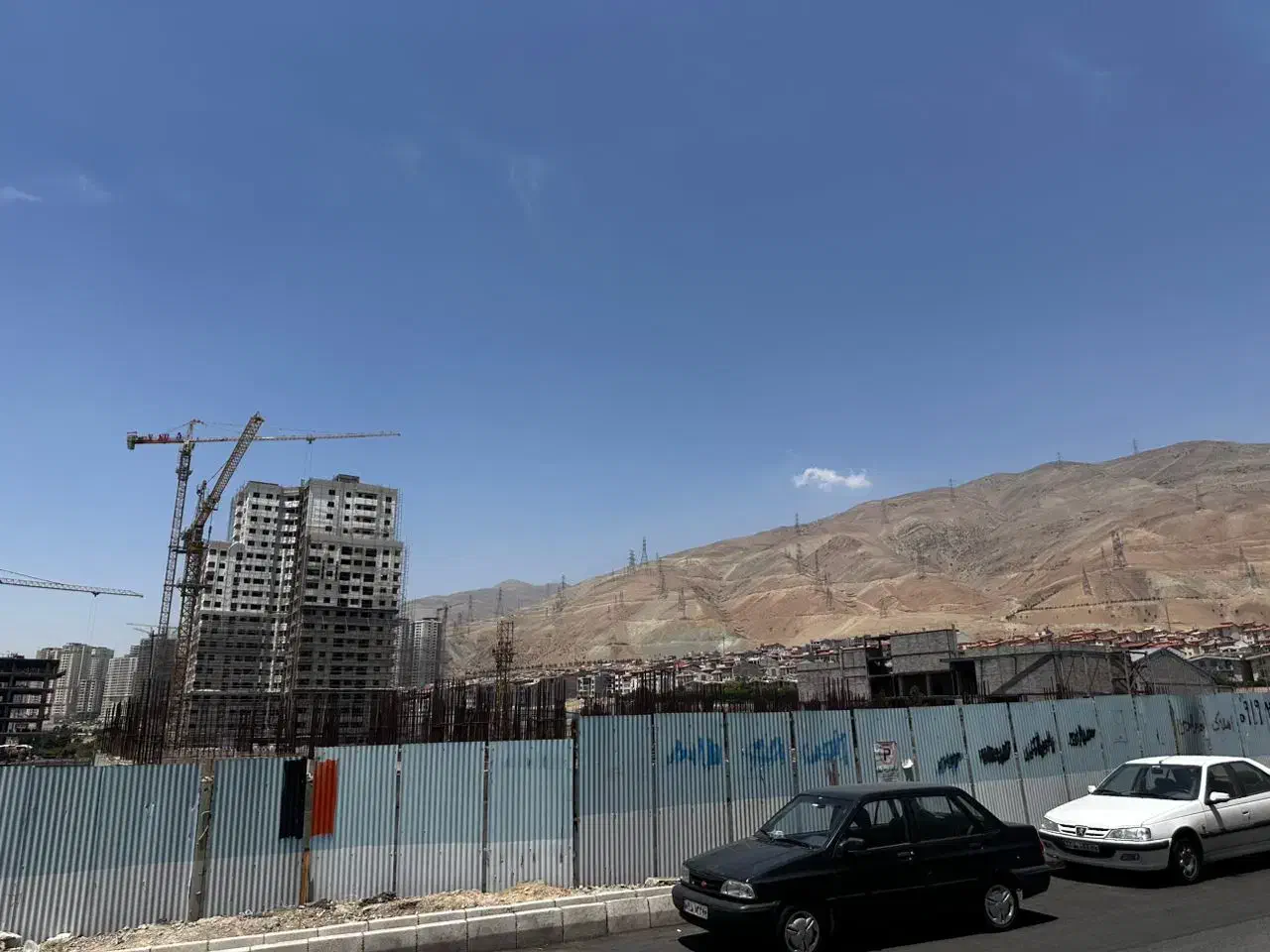 پیش‌فروش آپارتمان 60 متری در چیتگر / قابل تهاتر|پیش‌فروش املاک|تهران, گلستان (شهرک راه آهن)|دیوار
