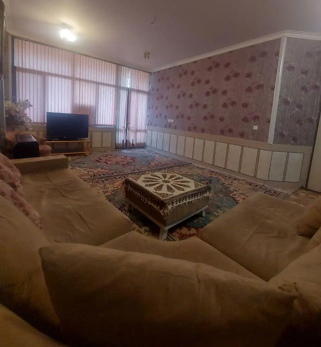 اجاره روزانه/هفتگی/ماهانه آپارتمان ۹۰ متری|اجارهٔ کوتاهمدت آپارتمان و سوئیت|شهرکرد, |دیوار