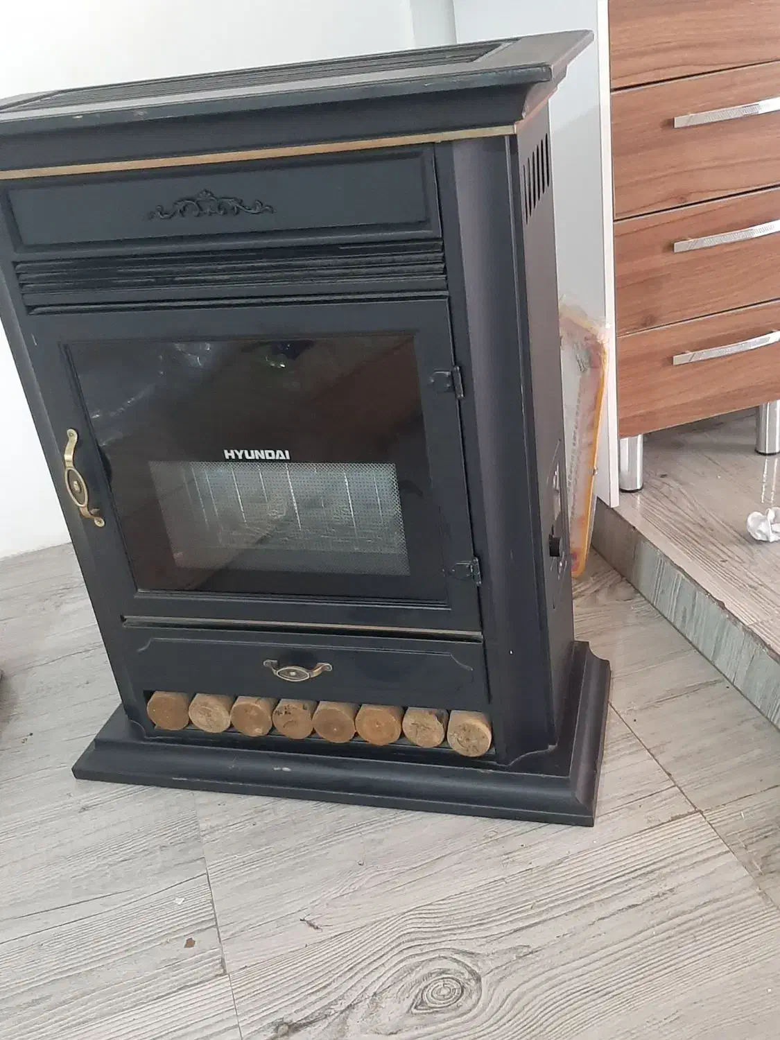 بخاری گازی در حد|بخاری، هیتر، شومینه|پاکدشت, حصار امیر|دیوار