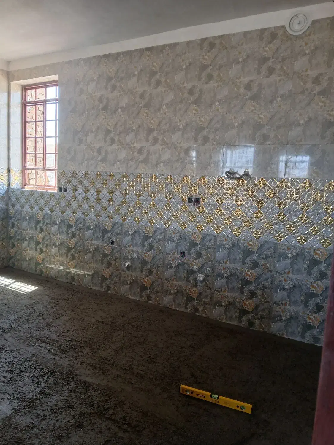 کاشی کاری|استخدام معماری، عمران و ساختمانی|زاهدان, |دیوار