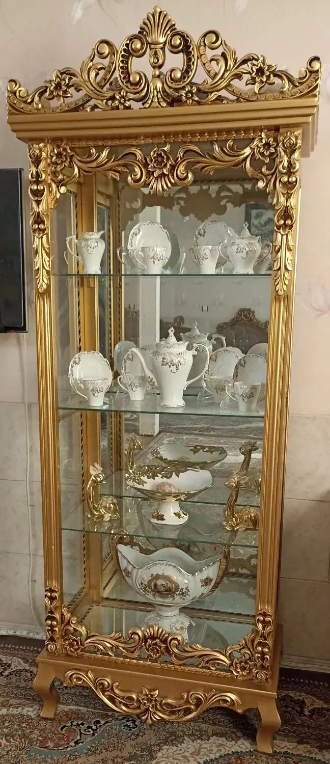 گنجه یا بوفه  یا ویترین شیک|بوفه، ویترین، کنسول|مشهد, طلاب|دیوار