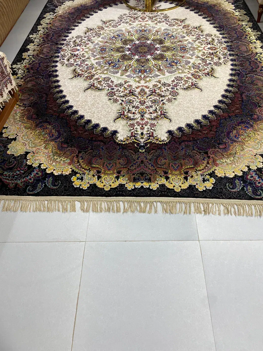 فرش ۹ متری|فرش|خرم‌آباد (تنکابن), |دیوار