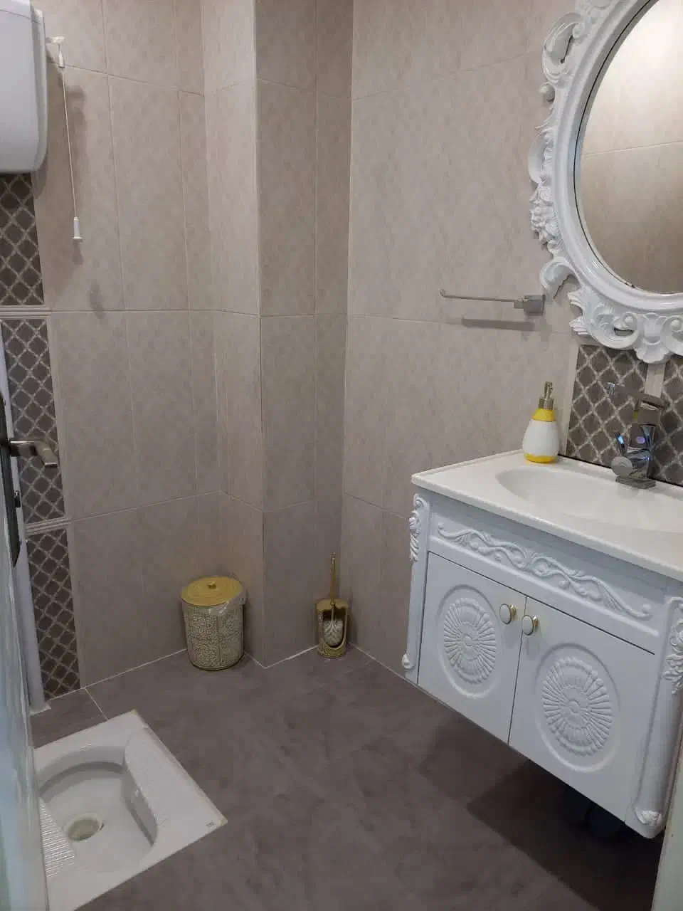 واحد  لوکس تک خواب ۱۳۰ متری|اجارهٔ کوتاه‌مدت آپارتمان و سوئیت|رامسر, |دیوار