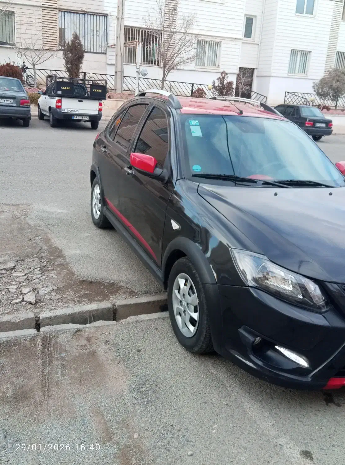 کوییک ار تیپ اس 1402|خودرو سواری و وانت|پرند, فاز ۴|دیوار