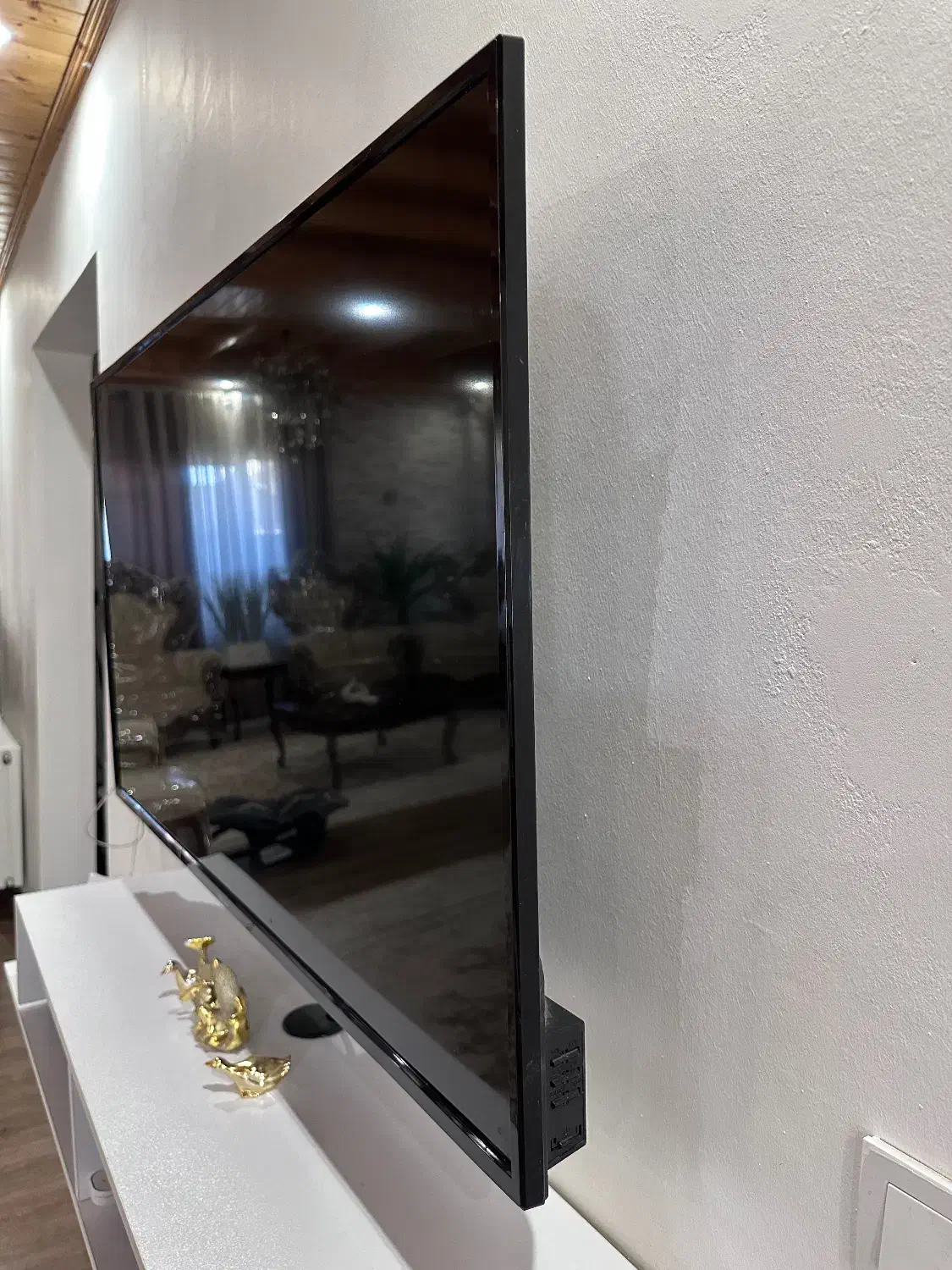 تلویزیون ۵۰اینچ|تلویزیون و پروژکتور|سرخرود, |دیوار