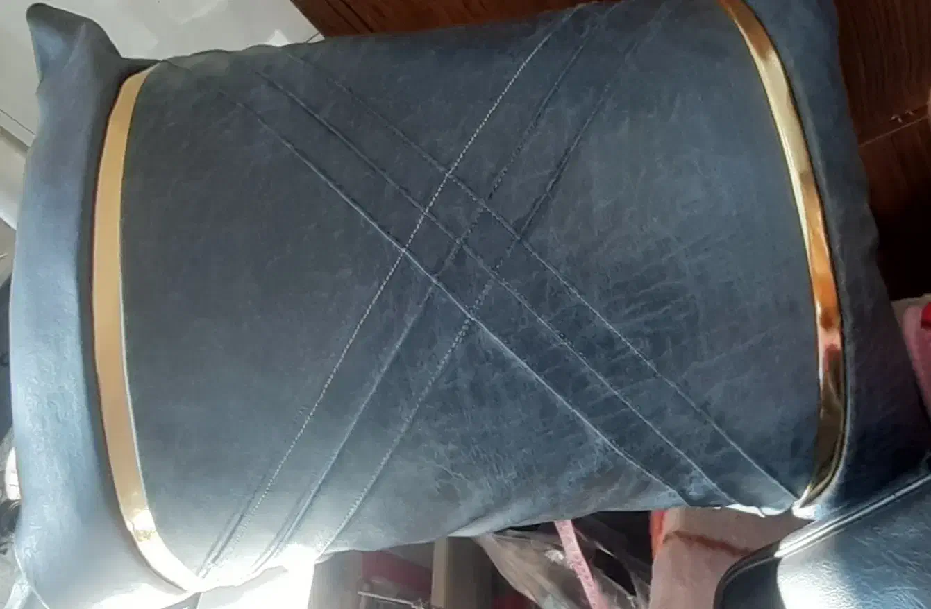 روبالشی|روفرشی|نیشابور, فردوسی جنوبی|دیوار