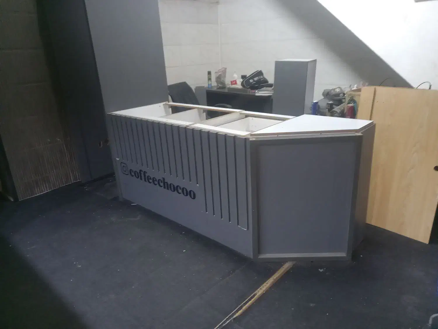 ویترین چوبی ‌کافه بار|بوفه، ویترین، کنسول|اندیشه, شهرک صدف|دیوار