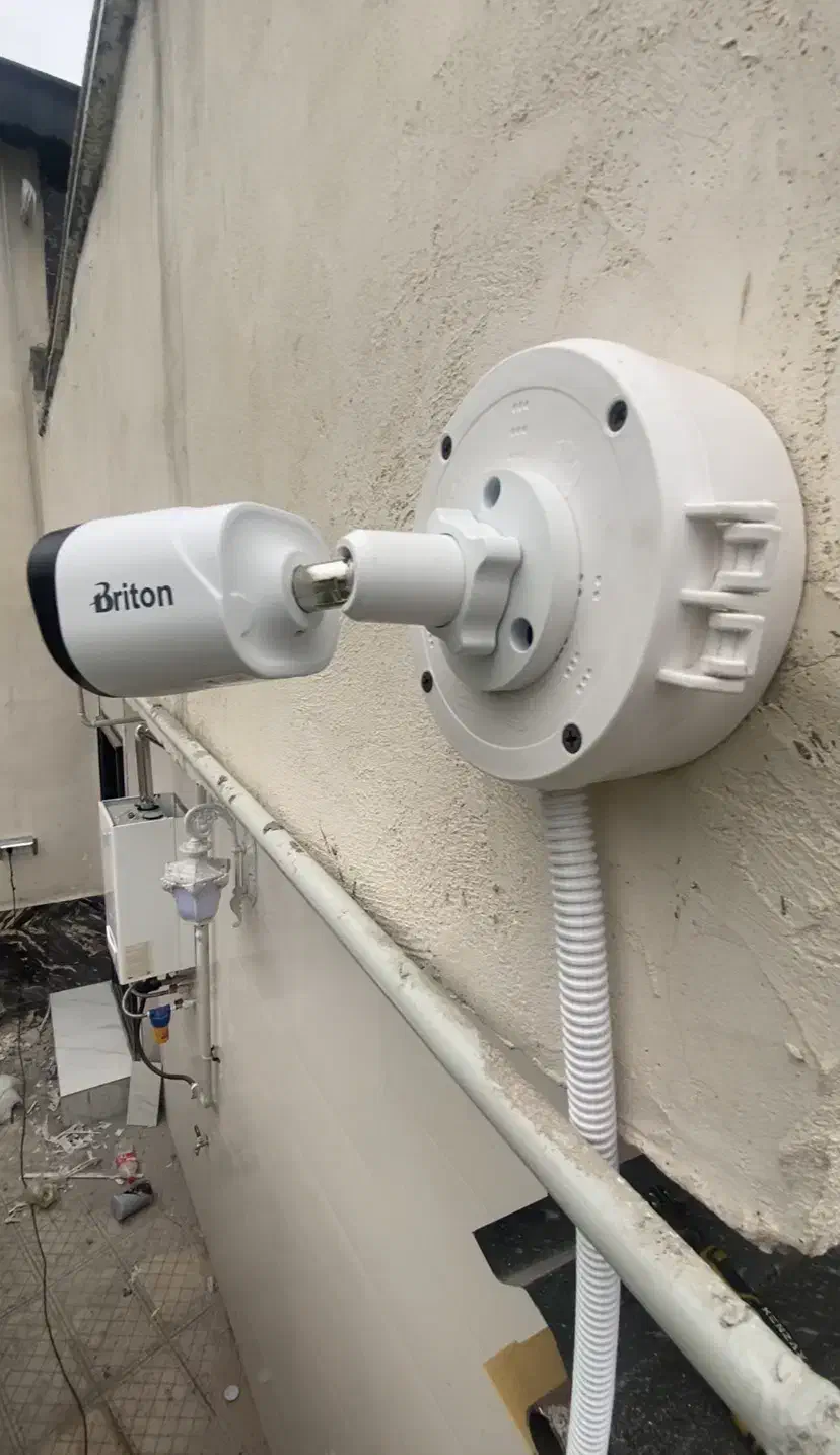 نصب دوربین مداربسته و دزدگیر با گارانتی|دوربین مداربسته|ساری, |دیوار