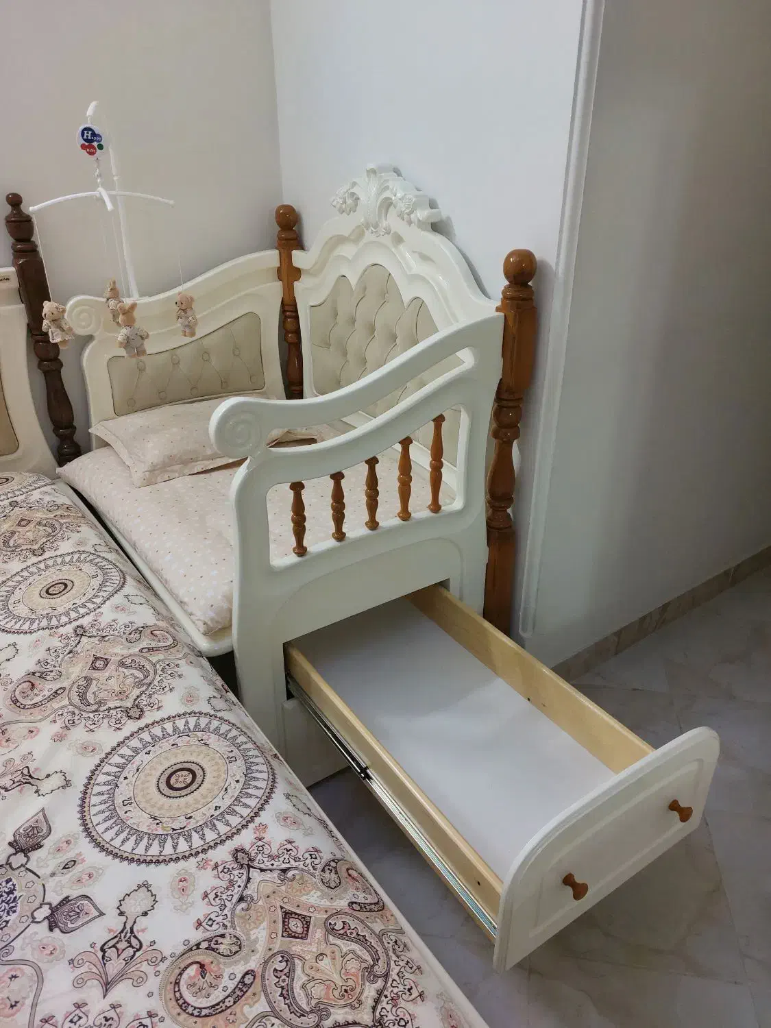 تخت نوزاد کنار تختی|اسباب و اثاث بچه|چهاردانگه (تهران), |دیوار