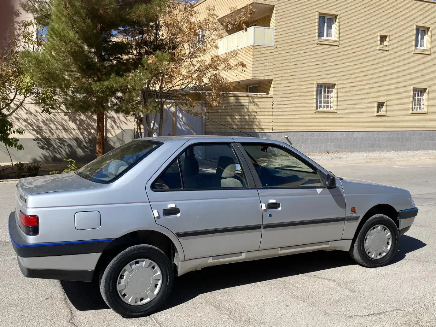 پژو 405 مدل 96 درجه یک|خودرو سواری و وانت|آباده, |دیوار