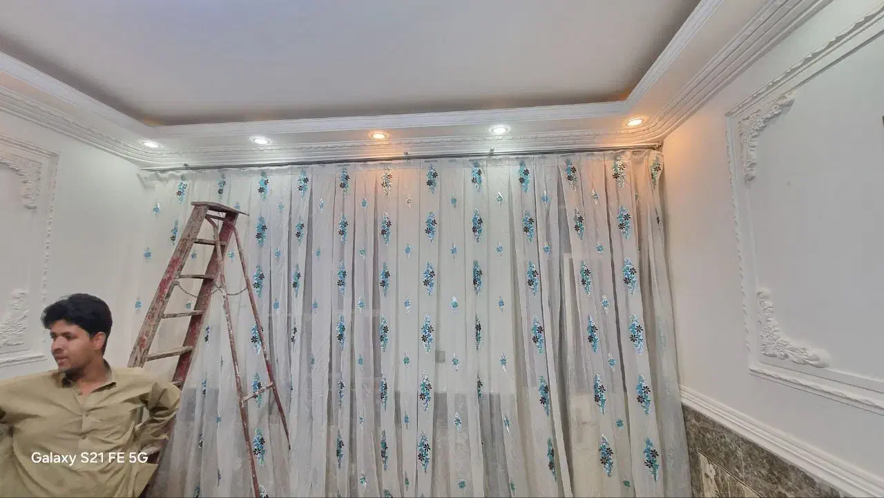 نصاب پرده و کتیبه در انواع|خدمات پیشه و مهارت|زهک, |دیوار