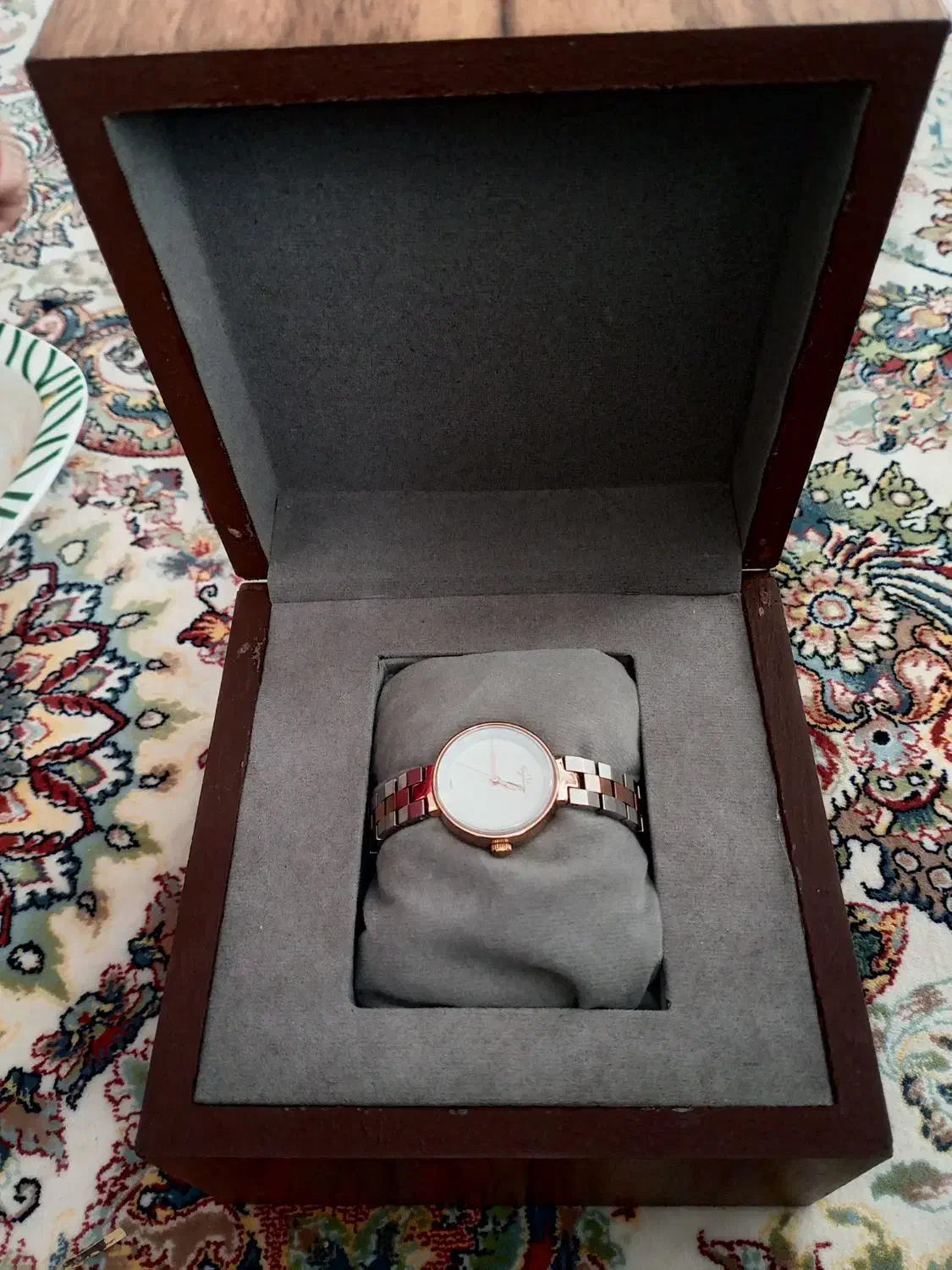 ساعت مچی|ساعت|بیرجند, |دیوار