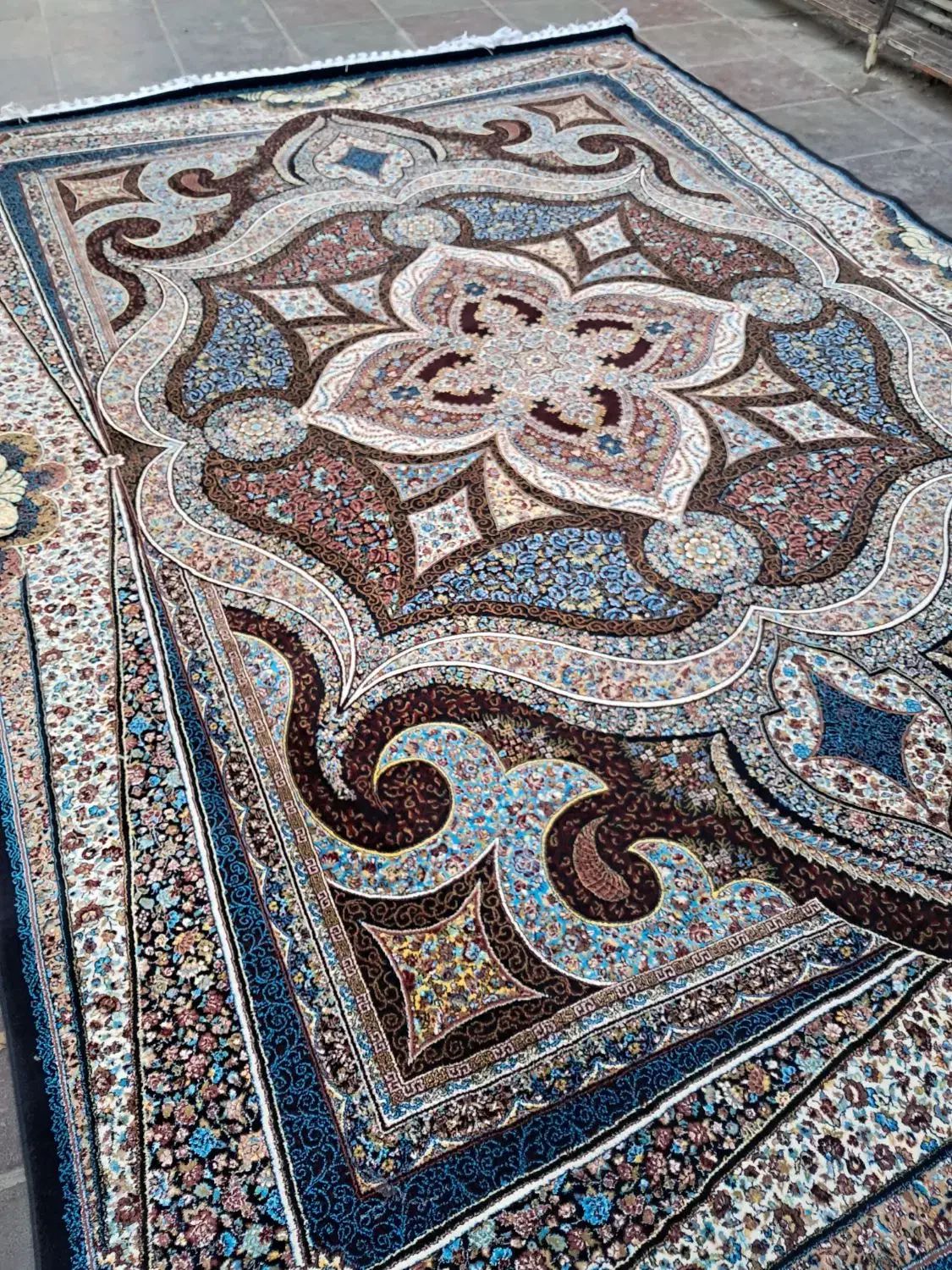 ۲ تخته فرش ۹ متری ۷۰۰شانه|فرش|ورامین, خیر آباد|دیوار