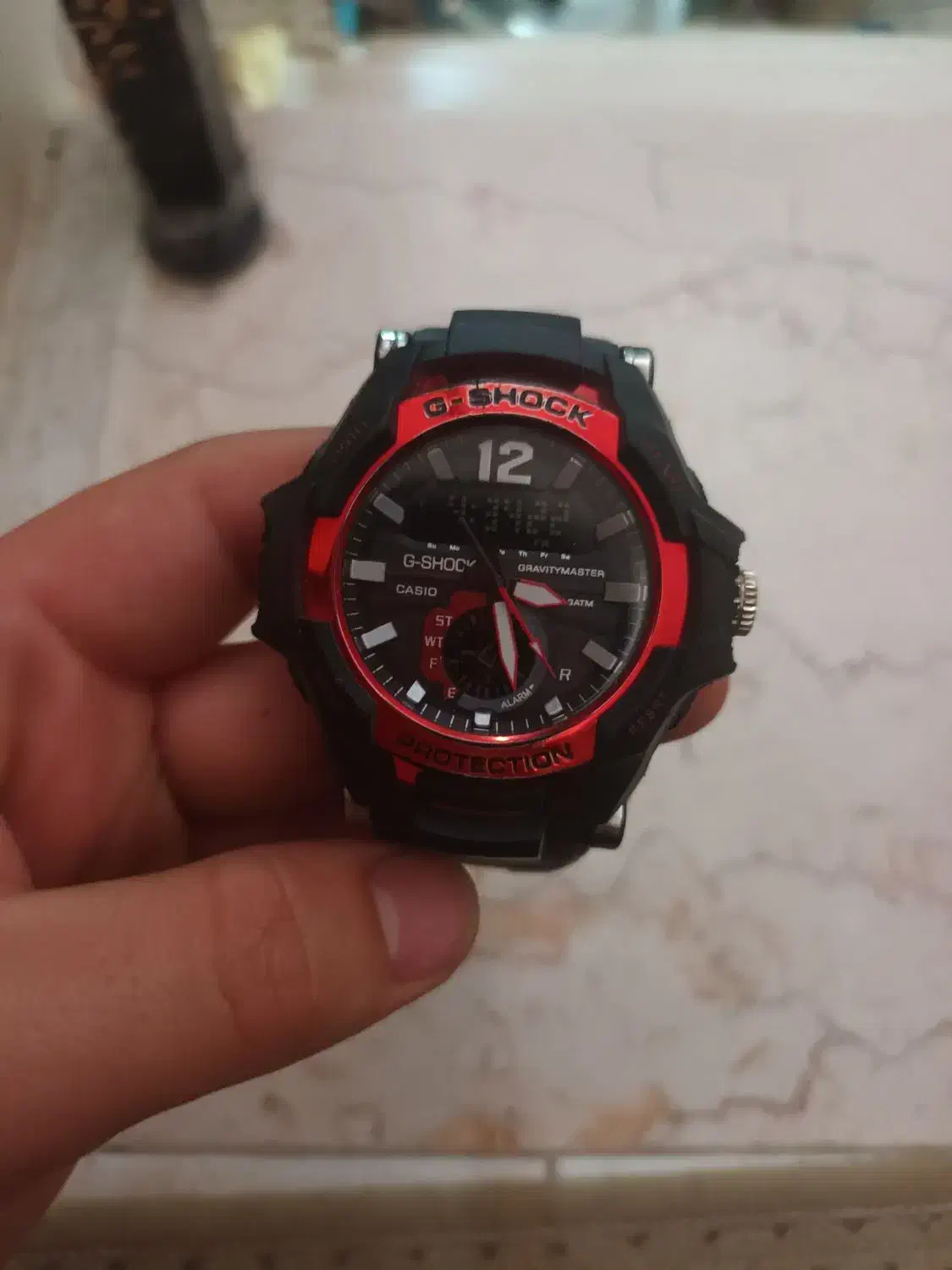 ساعت|ساعت|کاشان, باغ ماجد|دیوار