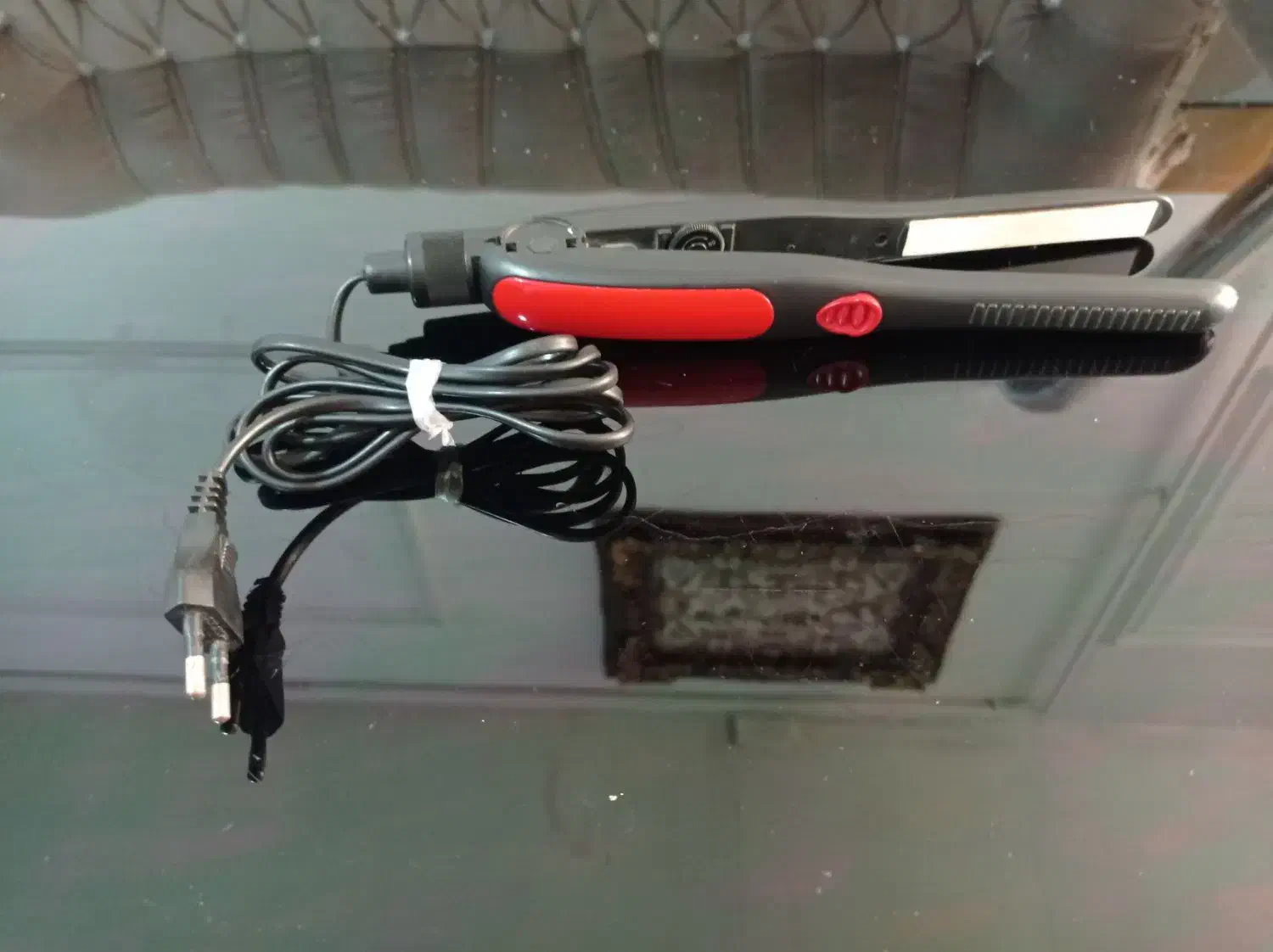 اتو مو|آرایشی، بهداشتی، درمانی|اقبالیه, |دیوار