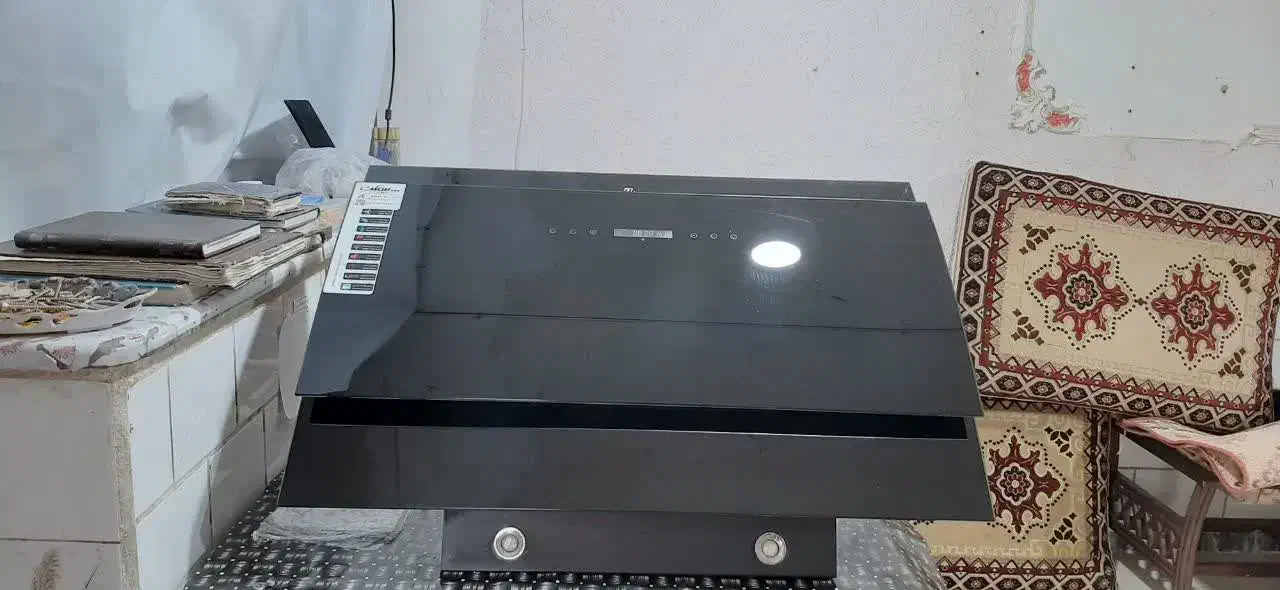 هود مشکی|هود|اراک, |دیوار