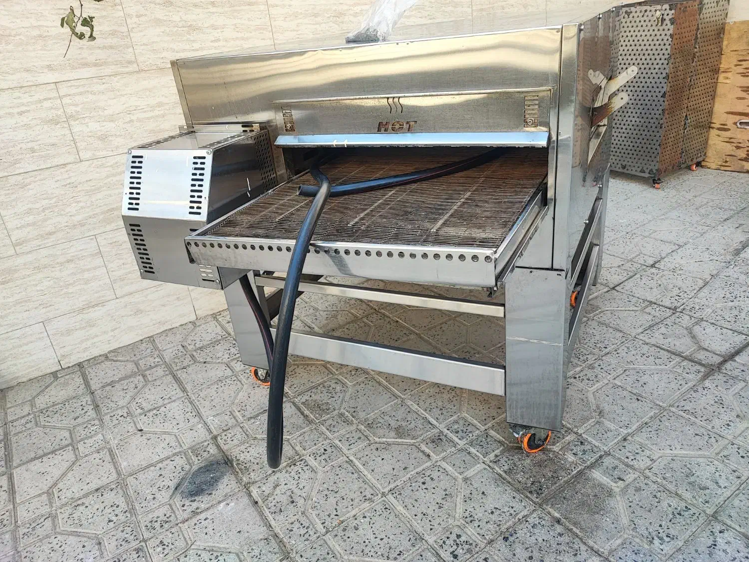 فرپیتزا دهنه 70|کافی‌شاپ و رستوران|سنندج, |دیوار