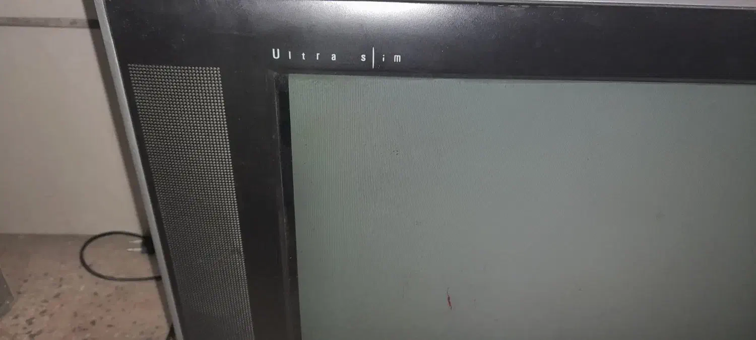 تلویزیون رنگی ال جی فلت|تلویزیون و پروژکتور|قزوین, |دیوار