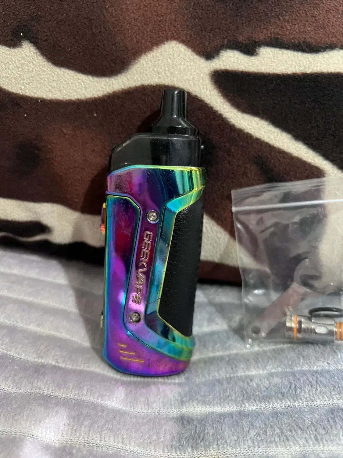 ویپ GEEK VAPE|زیورآلات و اکسسوری|شیراز, ده پیاله|دیوار
