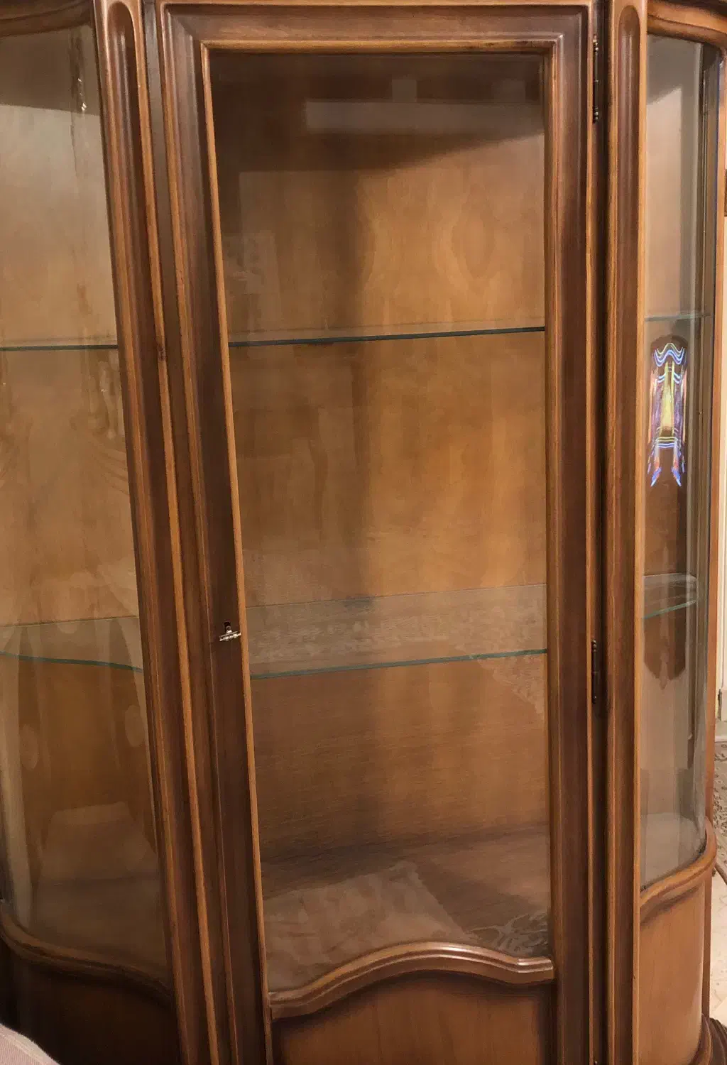 بوفه چوبی(ویترین) ۴ طبقه جادار|بوفه، ویترین، کنسول|تهران, صادقیه|دیوار