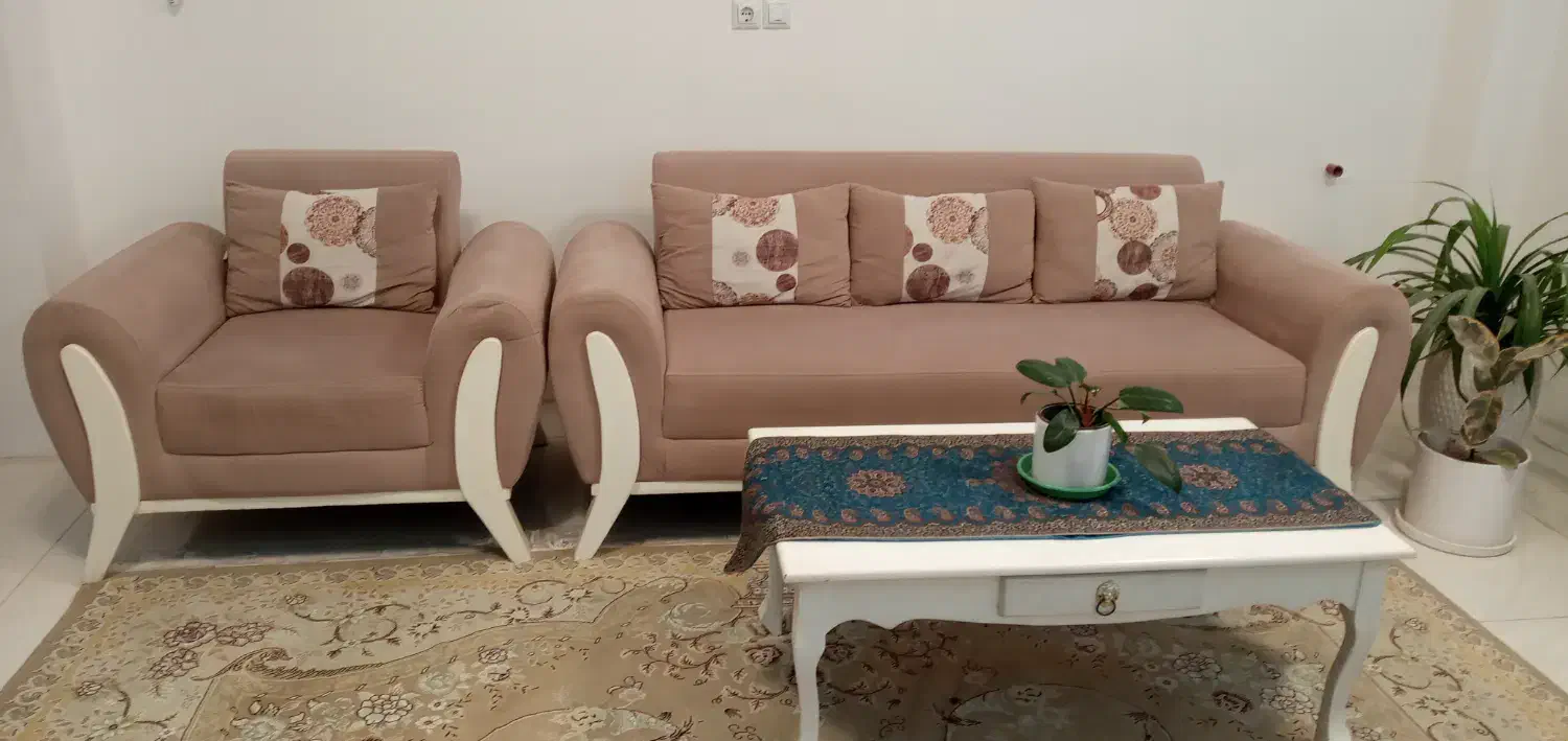 مبل ۷نفره با میز وسط|مبلمان خانگی و میز عسلی|بهشهر, |دیوار