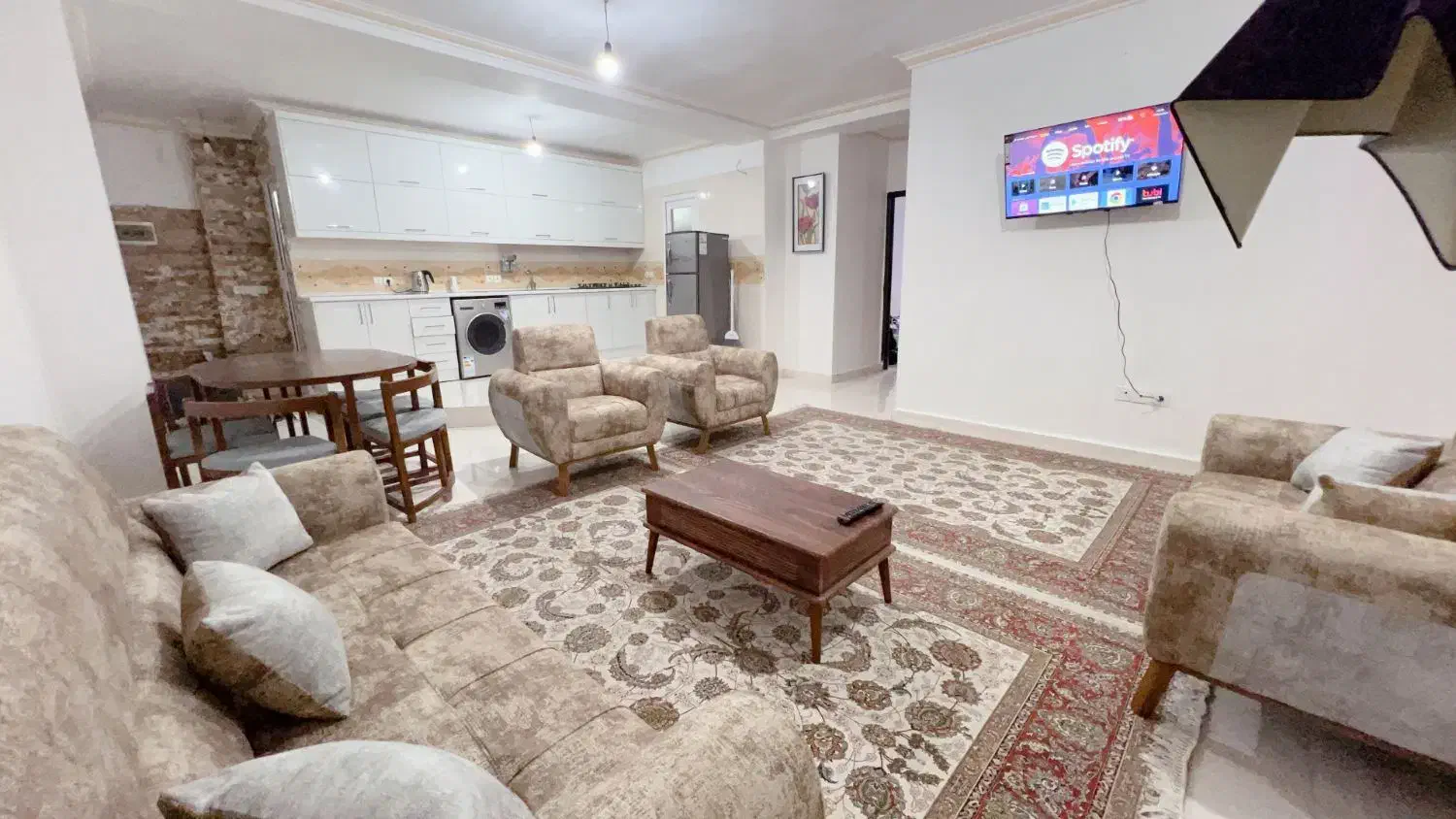 آپارتمان دوخوابه مسکن مهر رحمت گستر|فروش آپارتمان|قشم, |دیوار