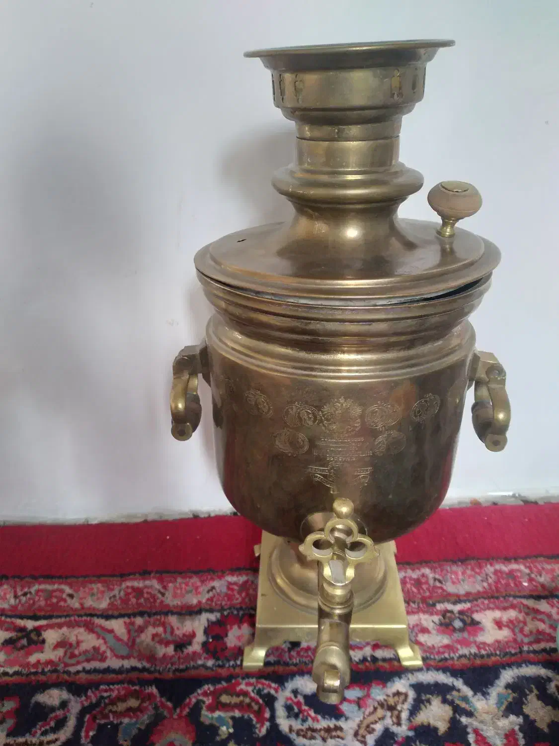 سماور روسی قدیمی|کلکسیون اشیاء عتیقه|باخزر, |دیوار