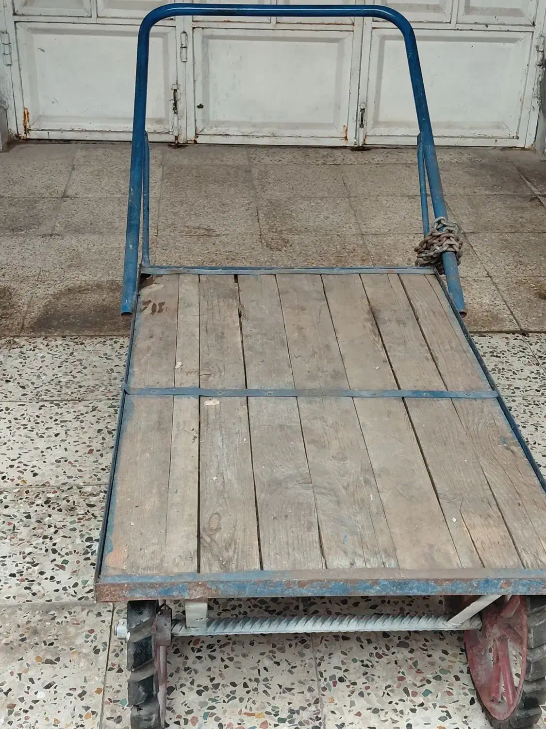 گاری هشت پر|ابزارآلات|کارون, |دیوار