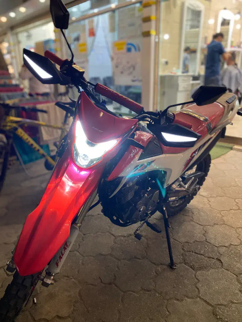 فلات200 درحد صفر تمیز 1403|موتورسیکلت|لاهیجان, کوی زمانی|دیوار