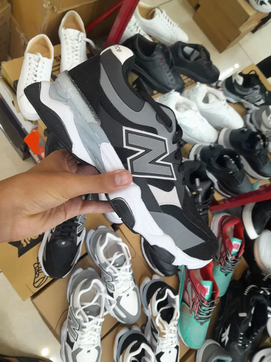 کفش نیوبلانس 9060|کیف، کفش، کمربند|خوی, |دیوار