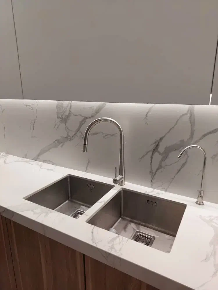 خ مفتح غربی و هشت بهشت غربی|اجارهٔ دفتر کار، اتاق اداری، مطب|اصفهان, ملک|دیوار